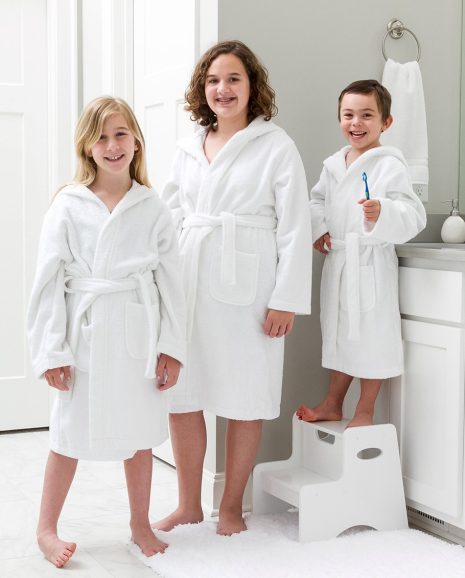 Махрові дитячі халати Kids White-2 Махрові дитячі халати Kids White-2